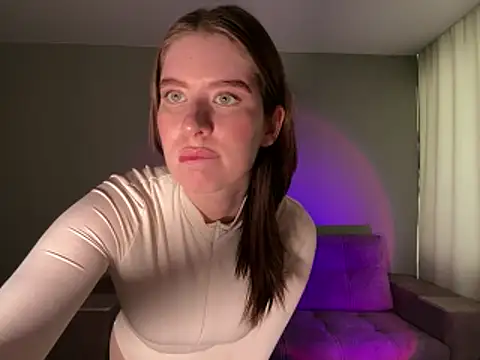 Lili of sin online show from 4, 5, 2026