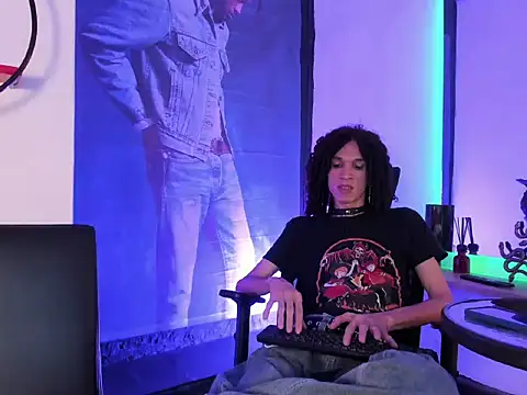anddy hugecock online show from 30, 5, 2026