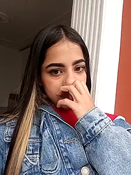 SophiaRivers online show from 19, 6, 2026