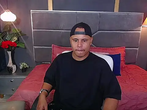 noah oliver1 online show from 12, 6, 2026