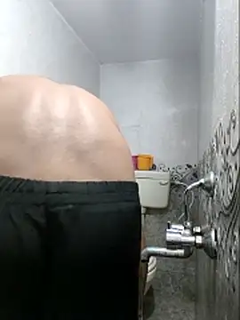 Nira22 online show from 28, 4, 2026