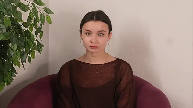 CoralMccarron online show from 29, 4, 2026