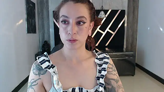 Snapshot of DamiaOshun_ch chatting on 27, 5, 2026 DamiaOshun ch online show from 27, 5, 2026