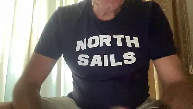 Snapshot of henrybull007 chatting on 3, 7, 2026 henrybull007 online show from 3, 7, 2026