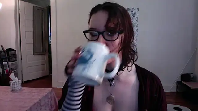 Snapshot of AnnywnBelle chatting on 30, 4, 2026 AnnywnBelle online show from 30, 4, 2026