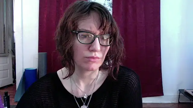Snapshot of AnnywnBelle chatting on 17, 5, 2026 AnnywnBelle online show from 17, 5, 2026