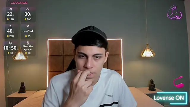 Snapshot of Ethanx18_ chatting on 29, 6, 2026 Ethanx18 online show from 29, 6, 2026