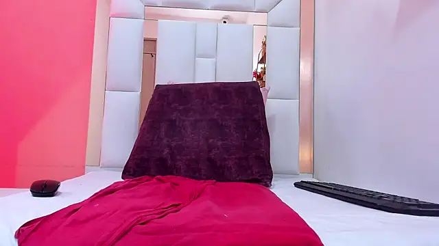kimberly hot6 online show from 14, 7, 2026