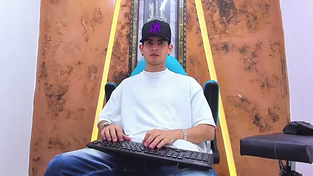 Snapshot of kroddy_sw_x chatting on 9, 7, 2026 kroddy sw x online show from 9, 7, 2026