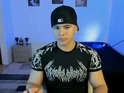 Snapshot of sant_wahlberg chatting on 30, 6, 2026 sant wahlberg online show from 30, 6, 2026