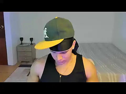 Snapshot of sant_wahlberg chatting on 15, 5, 2026 sant wahlberg online show from 15, 5, 2026
