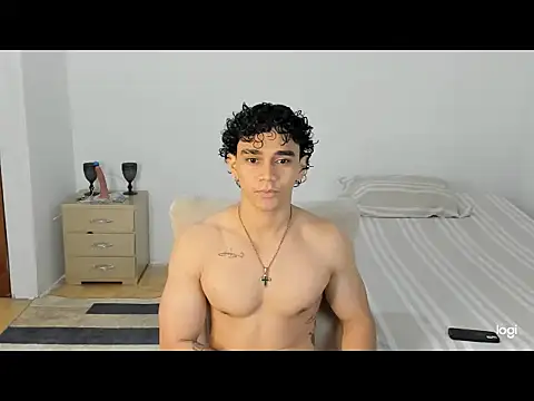 Snapshot of mateo_jack chatting on 4, 5, 2026 mateo jack online show from 4, 5, 2026