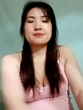 Snapshot of Kee2000 chatting on 22, 5, 2026 Kee2000 online show from 22, 5, 2026