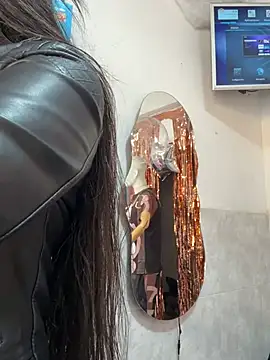Snapshot of IsabellaMariet chatting on 7, 6, 2026 IsabellaMariet online show from 7, 6, 2026