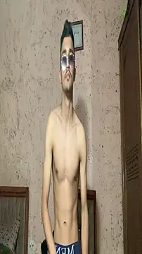 adamhdgdhdv73 online show from 16, 5, 2026