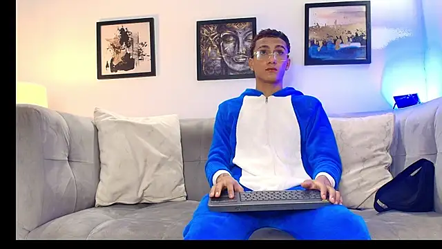 KING BOYS2026 online show from 9, 7, 2026