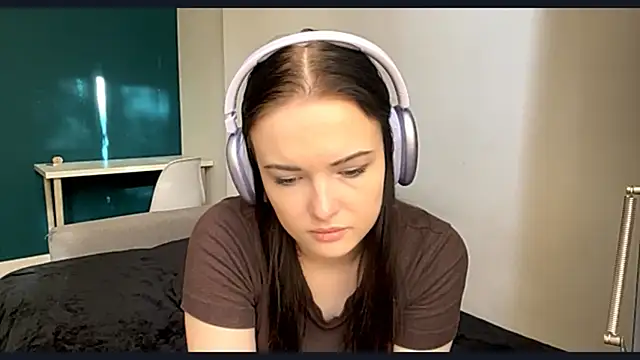 Snapshot of AmbientInvalid chatting on 11, 5, 2026 AmbientInvalid online show from 11, 5, 2026