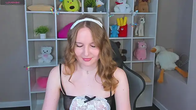 Emmaa Kimm online show from 8, 6, 2026