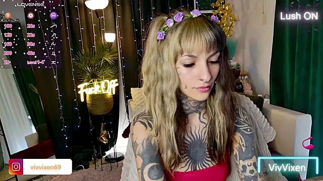 Snapshot of VivVixen chatting on 3, 6, 2026 VivVixen online show from 3, 6, 2026