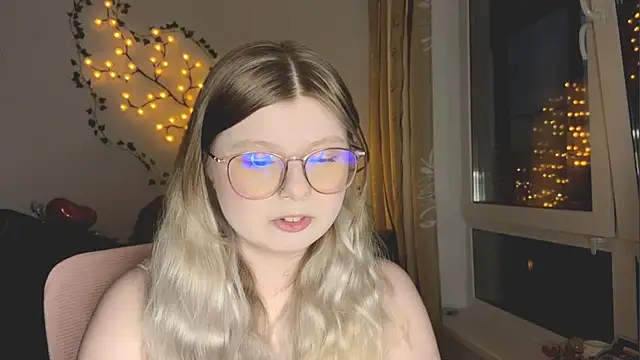 YukiBlush online show from 4, 7, 2026