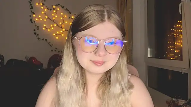 YukiBlush online show from 10, 7, 2026