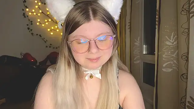 YukiBlush online show from 18, 7, 2026