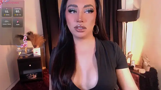Snapshot of LoveMarie69xoxo chatting on 13, 6, 2026 LoveMarie69xoxo online show from 13, 6, 2026