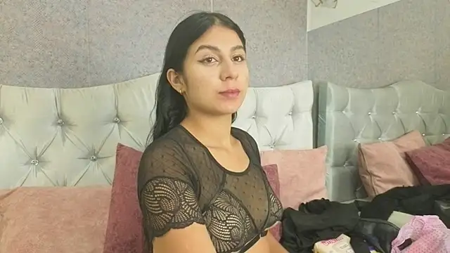 Snapshot of VictoriaaLopez chatting on 23, 7, 2026 VictoriaaLopez online show from 23, 7, 2026