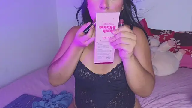 Snapshot of VictoriaaLopez chatting on 21, 5, 2026 VictoriaaLopez online show from 21, 5, 2026