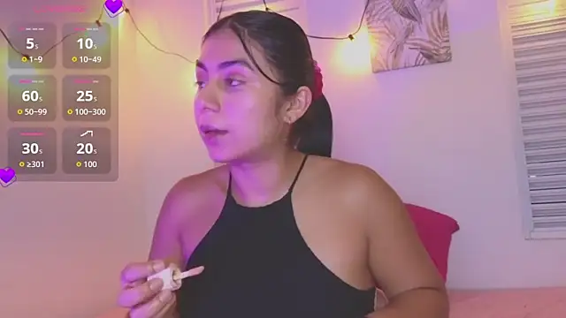 Snapshot of VictoriaaLopez chatting on 20, 6, 2026 VictoriaaLopez online show from 20, 6, 2026