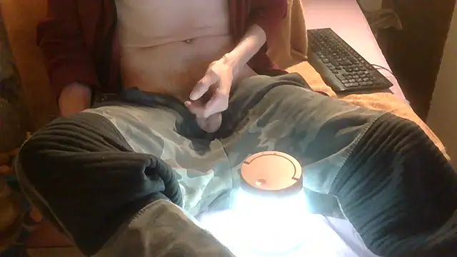 Snapshot of SamuelTal chatting on 17, 5, 2026 SamuelTal online show from 17, 5, 2026