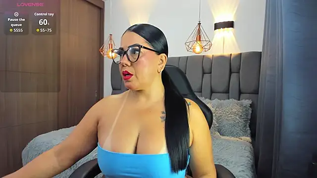 Alanna 19 online show from 27, 5, 2026