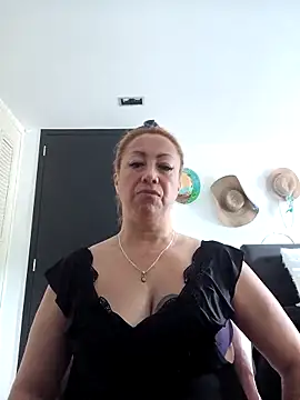 Mila Phone online show from 28, 4, 2026