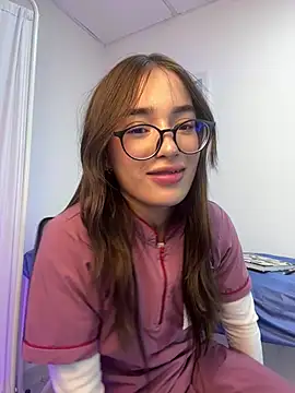 Sweet Milaa1 online show from 30, 4, 2026