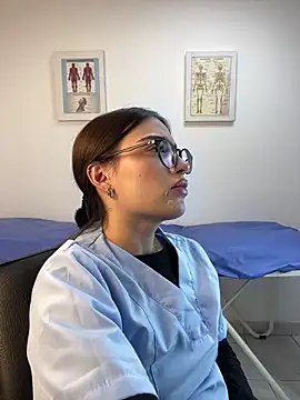 Sweet Milaa1 online show from 14, 5, 2026