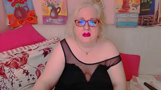 Snapshot of Maturelove_xxx chatting on 27, 7, 2026 Maturelove xxx online show from 27, 7, 2026