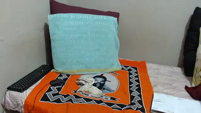 Snapshot of Ebonysweetcougar chatting on 10, 7, 2026 Ebonysweetcougar online show from 10, 7, 2026