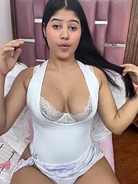 Snapshot of Zoe_rousse01 chatting on 20, 5, 2026 Zoe rousse01 online show from 20, 5, 2026