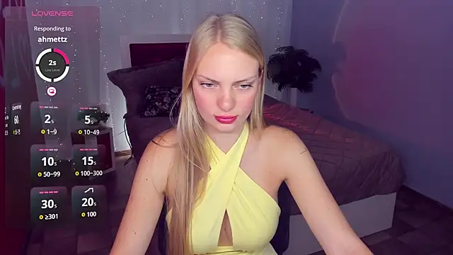 Snapshot of NancyGlamour chatting on 26, 6, 2026 NancyGlamour online show from 26, 6, 2026