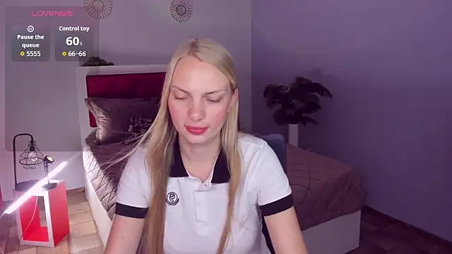 Snapshot of NancyGlamour chatting on 12, 6, 2026 NancyGlamour online show from 12, 6, 2026