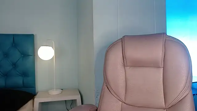 Snapshot of Lilyred_ chatting on 11, 7, 2026 Lilyred online show from 11, 7, 2026