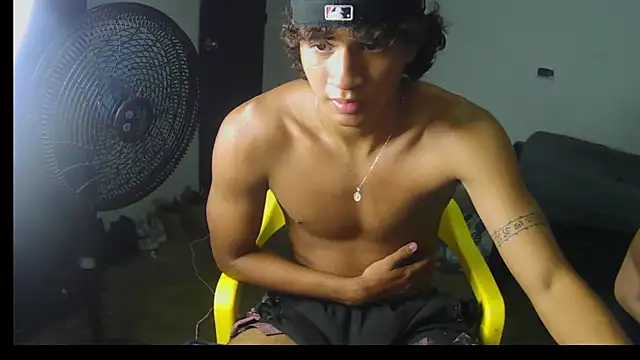 Snapshot of Hansel_take chatting on 22, 5, 2026 Hansel take online show from 22, 5, 2026