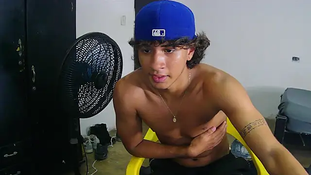 Snapshot of Hansel_take chatting on 29, 5, 2026 Hansel take online show from 29, 5, 2026