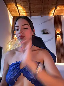 Snapshot of catalina_lafer chatting on 28, 5, 2026 catalina lafer online show from 28, 5, 2026