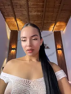 Snapshot of catalina_lafer chatting on 16, 6, 2026 catalina lafer online show from 16, 6, 2026