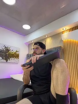 DomBoy  online show from 21, 5, 2026