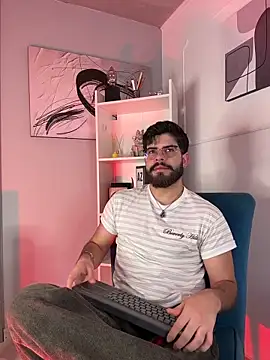 DomBoy  online show from 25, 5, 2026
