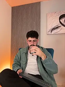 DomBoy  online show from 20, 6, 2026
