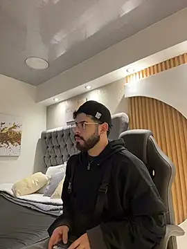 DomBoy  online show from 24, 5, 2026
