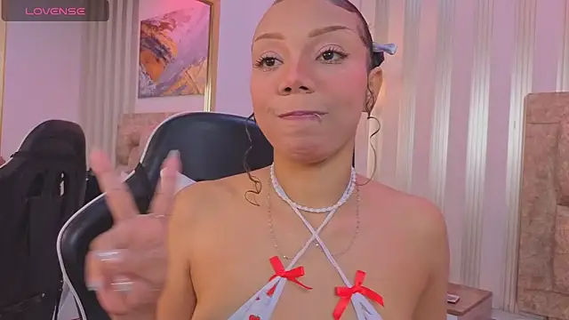 Snapshot of lilith_pink__ chatting on 20, 5, 2026 lilith pink online show from 20, 5, 2026
